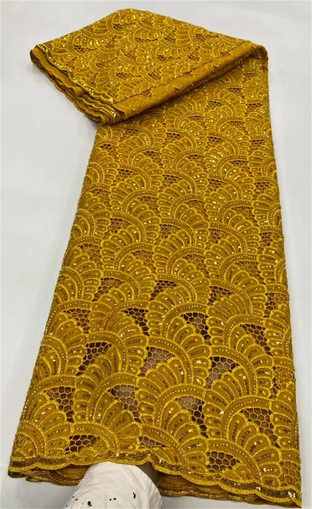 2025 High-Quality Africa Nigerian Sequins Cotton Embroidery Lace Fabric Tulle 5 Yards for Wedding Party Dress Chiffon JL469
2025 High-Quality Africa Nigerian Sequins Cotton Embroidery Lace Fabric Tulle 5 Yards for Wedding Party Dress Chiffon JL469