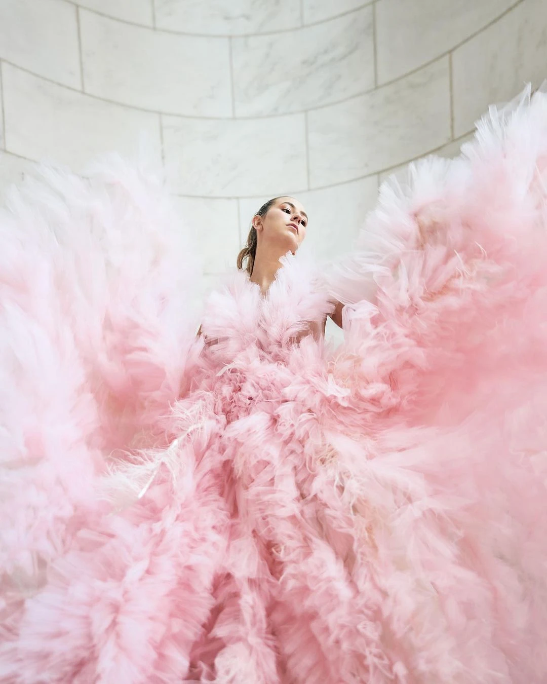 2024 Princess Pink Quinceanera Dresses Sweetheart Elegant Ruffles Tulle Occasion Ball Gown Robe De Soirée
2024 Princess Pink Quinceanera Dresses Sweetheart Elegant Ruffles Tulle Occasion Ball Gown Robe De Soirée