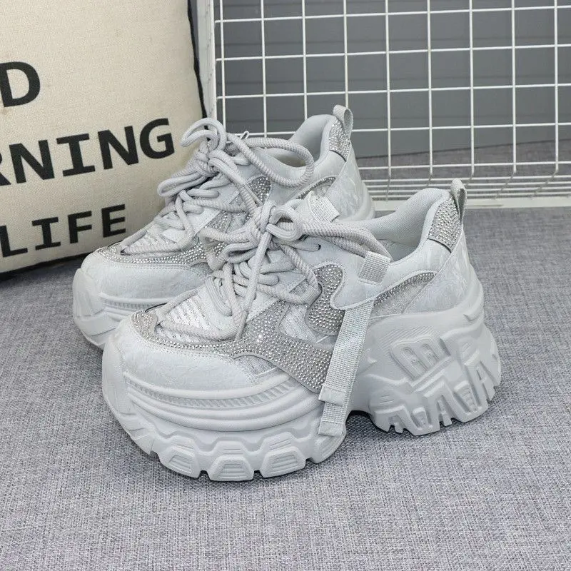 8CM Mesh Microfiber Leather Casual Shoes New 2026 Spring Women Chunky Sneakers High Platform Outdoor Sports Dad Shoes Woman
8CM Mesh Microfiber Leather Casual Shoes New 2026 Spring Women Chunky Sneakers High Platform Outdoor Sports Dad Shoes Woman