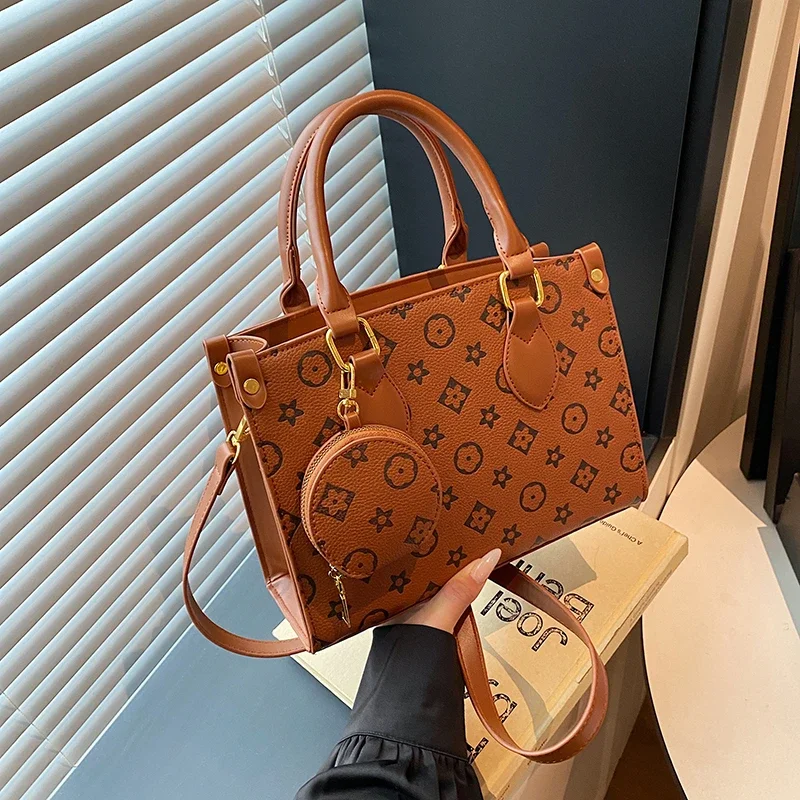 High End Regal Line Women Handbag Luxury Vintage Leather Crossbody Bag Shoulder
High End Regal Line Women Handbag Luxury Vintage Leather Crossbody Bag Shoulder