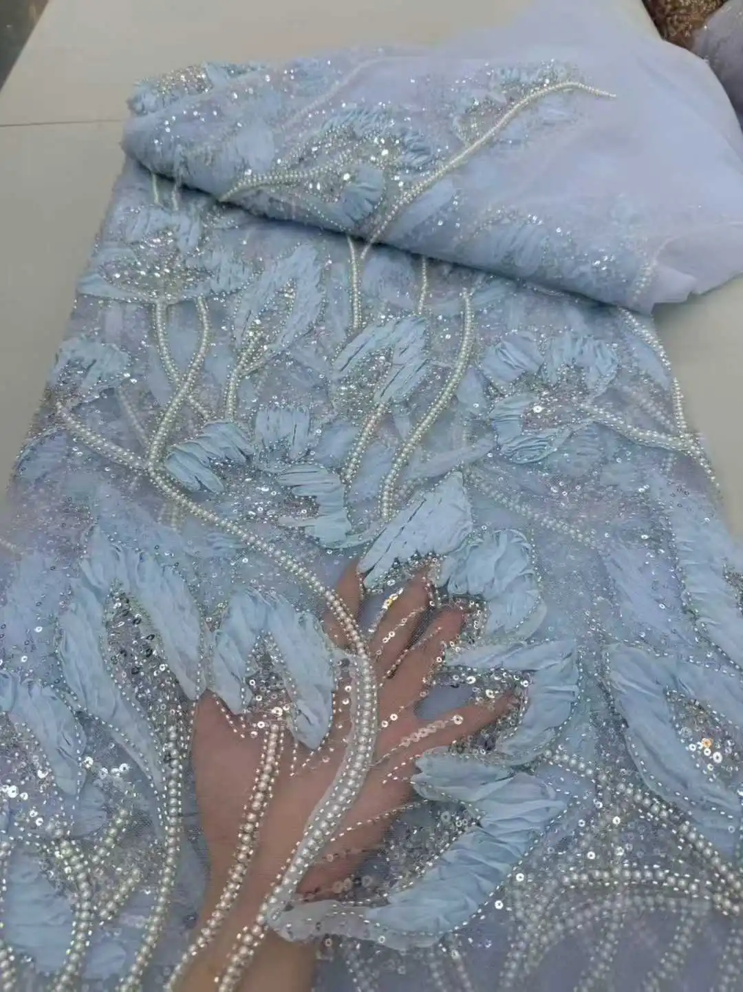 African French Beaded Lace Fabric with 3D Sequins High-Quality Embroidered Tulle for Nigerian Style Party Dresses Sewing
African French Beaded Lace Fabric with 3D Sequins High-Quality Embroidered Tulle for Nigerian Style Party Dresses Sewing