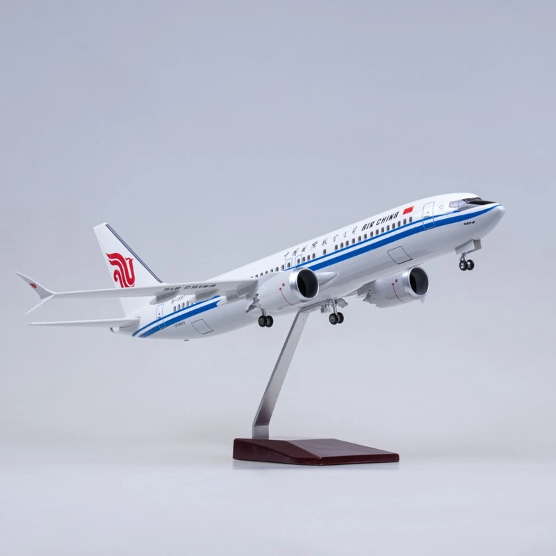 47cm 1/85 Scale Plane Model B737 Max Air China Airline Airplane Decoration With Light And Landing Gears Resin Toys For Children
47cm 1/85 Scale Plane Model B737 Max Air China Airline Airplane Decoration With Light And Landing Gears Resin Toys For Children