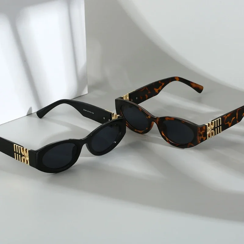 Retro Cat's Eye Light Luxury High Sense 2025 New Square and Round Face Small UV Protection Sunglasses
Retro Cat's Eye Light Luxury High Sense 2025 New Square and Round Face Small UV Protection Sunglasses