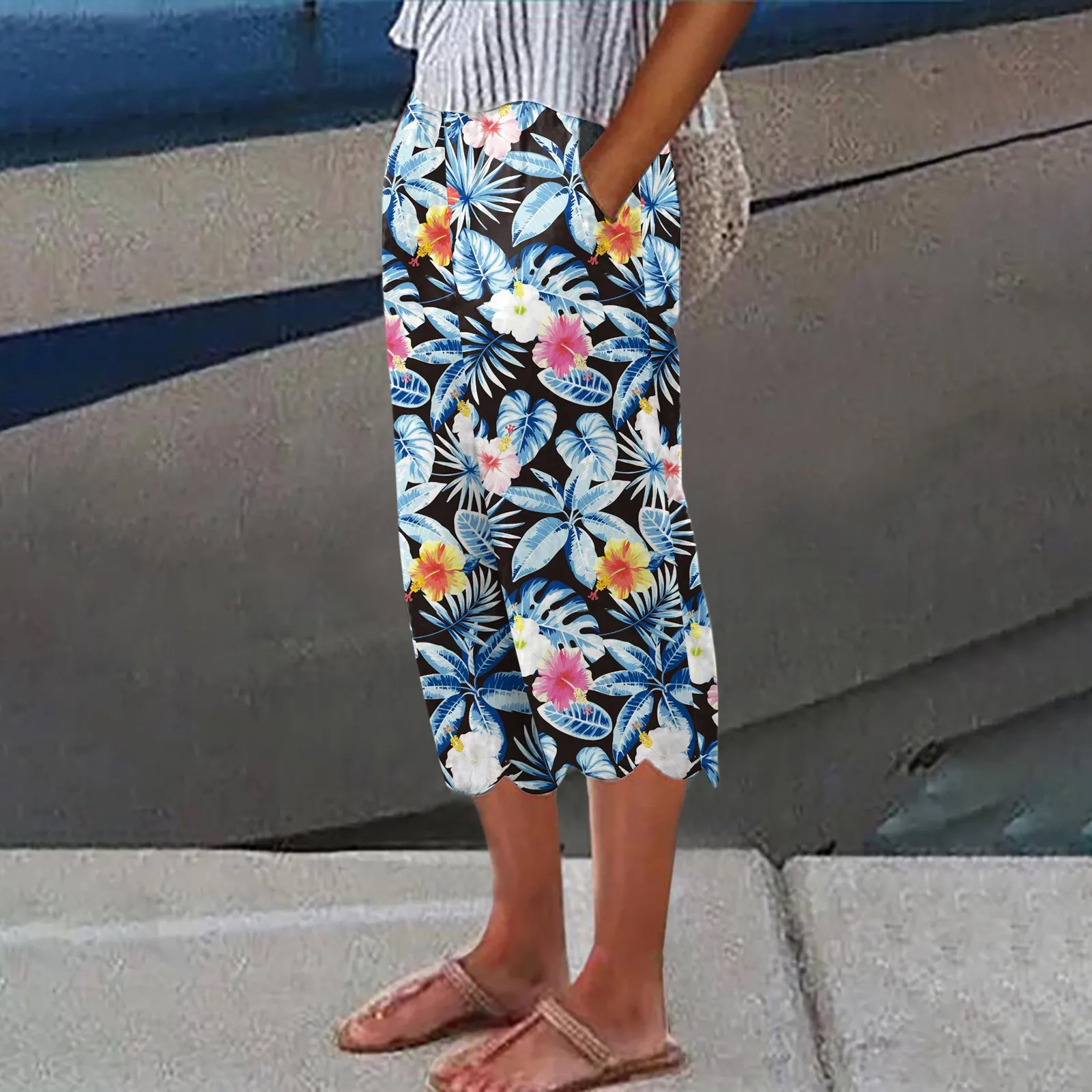 Summer Fashion Printed Cropped Pants For Women Loose Fit Elastic Waist Women'S Pants Women'S Low Waisted Straight Leg Loose Pant
Summer Fashion Printed Cropped Pants For Women Loose Fit Elastic Waist Women'S Pants Women'S Low Waisted Straight Leg Loose Pant