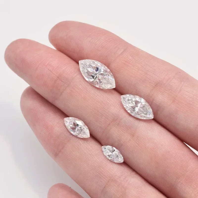Moissanite Stone Marquise Cut D Color VVS1 with GRA Certificate for Gemstone Charms for jewel making
Moissanite Stone Marquise Cut D Color VVS1 with GRA Certificate for Gemstone Charms for jewel making