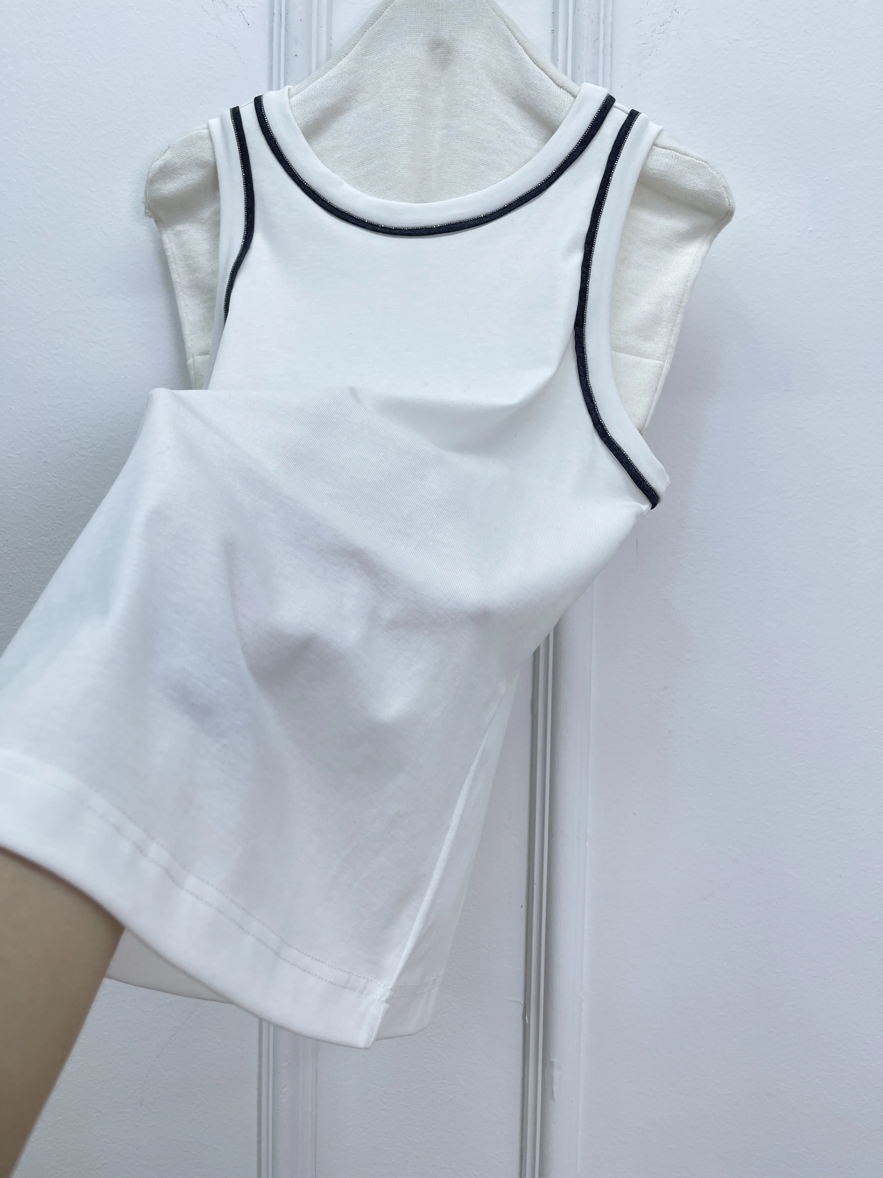 Solid Color Cotton Vest Camisole Inner Wear Slimming High Elastic Versatile Bottoming Top For Women
Solid Color Cotton Vest Camisole Inner Wear Slimming High Elastic Versatile Bottoming Top For Women