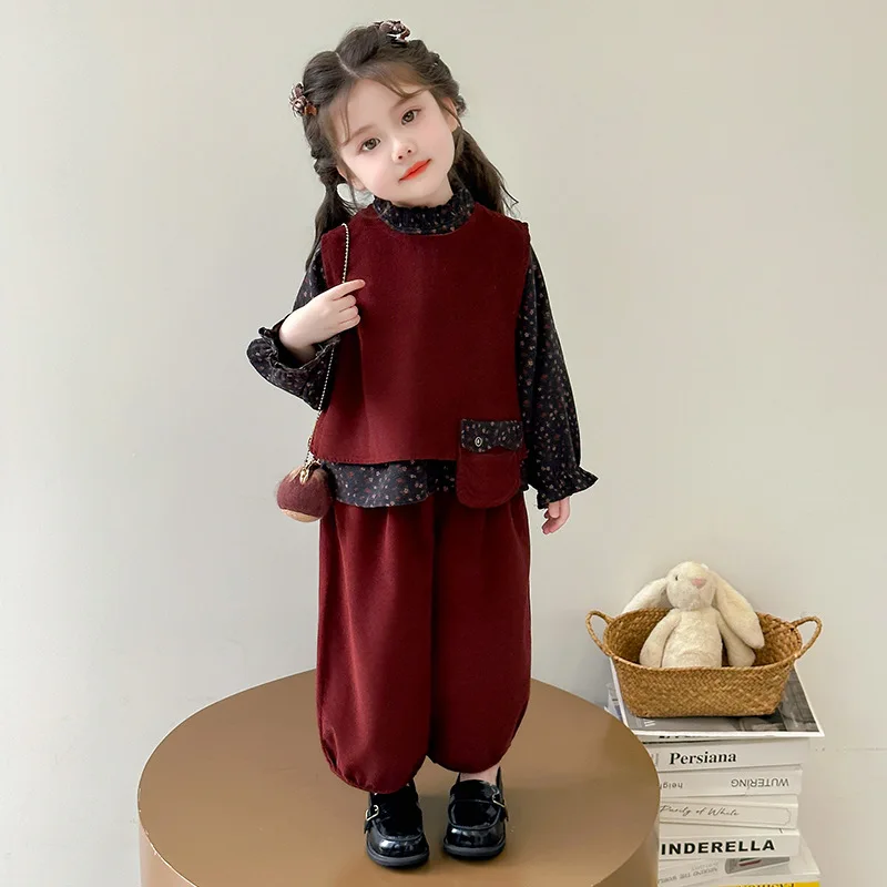 Girls' Fashion Clothing 2025 Autumn New Floral Shirt Solid Color Vest and Pants Corduroy 3-Piece Set
Girls' Fashion Clothing 2025 Autumn New Floral Shirt Solid Color Vest and Pants Corduroy 3-Piece Set