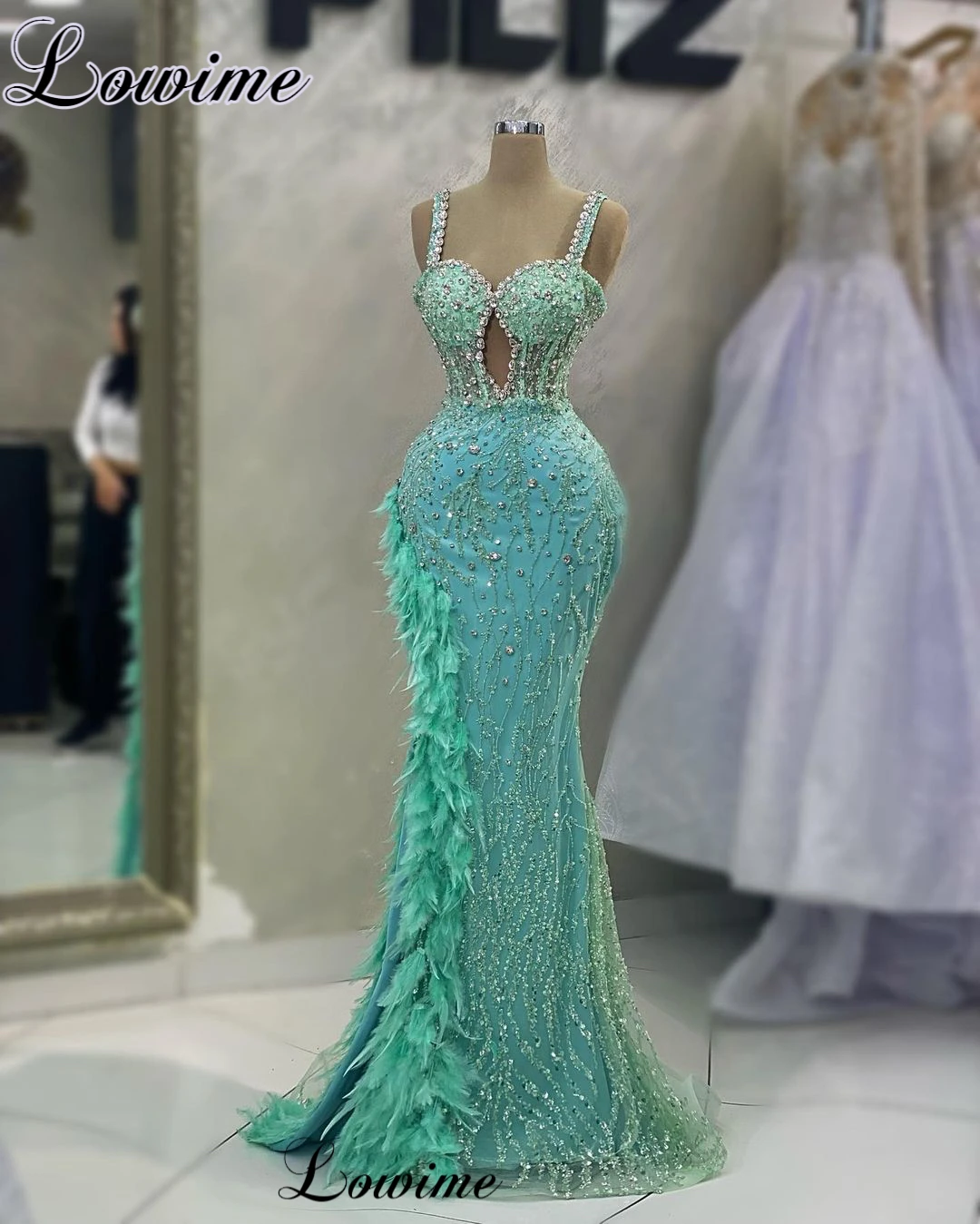 Mint Green Spaghetti Prom Dresses Mermaid Sweetheart Evening Gowns With Side Slit Crystals Red Carpet Dresses Vestidos De Cóctel
Mint Green Spaghetti Prom Dresses Mermaid Sweetheart Evening Gowns With Side Slit Crystals Red Carpet Dresses Vestidos De Cóctel