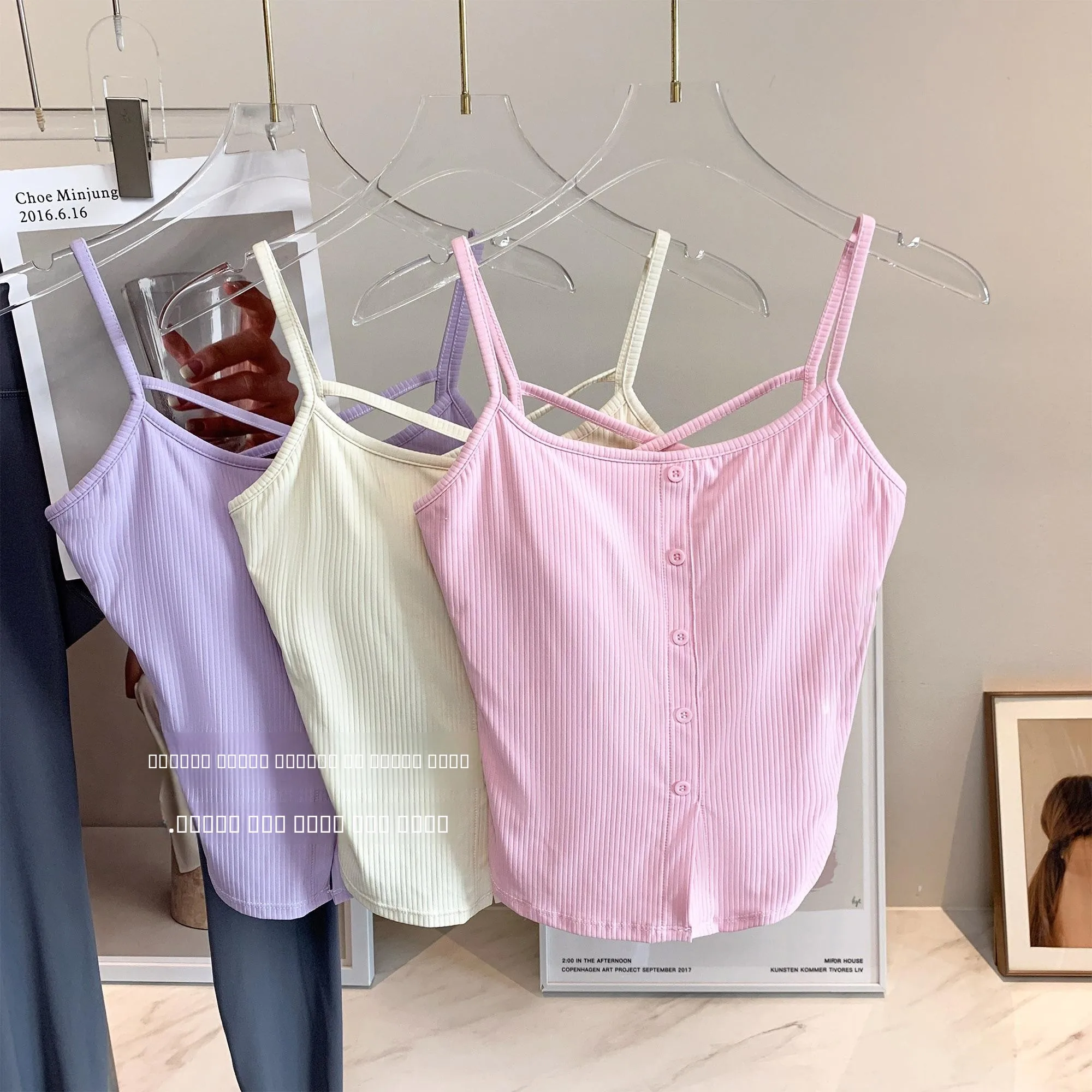 Comfortable Soft Yoga Sports Bra Women's Slim Fit Bal Vest No Strap No Roll Soft Bandeau Sportswear Underwear
Comfortable Soft Yoga Sports Bra Women's Slim Fit Bal Vest No Strap No Roll Soft Bandeau Sportswear Underwear