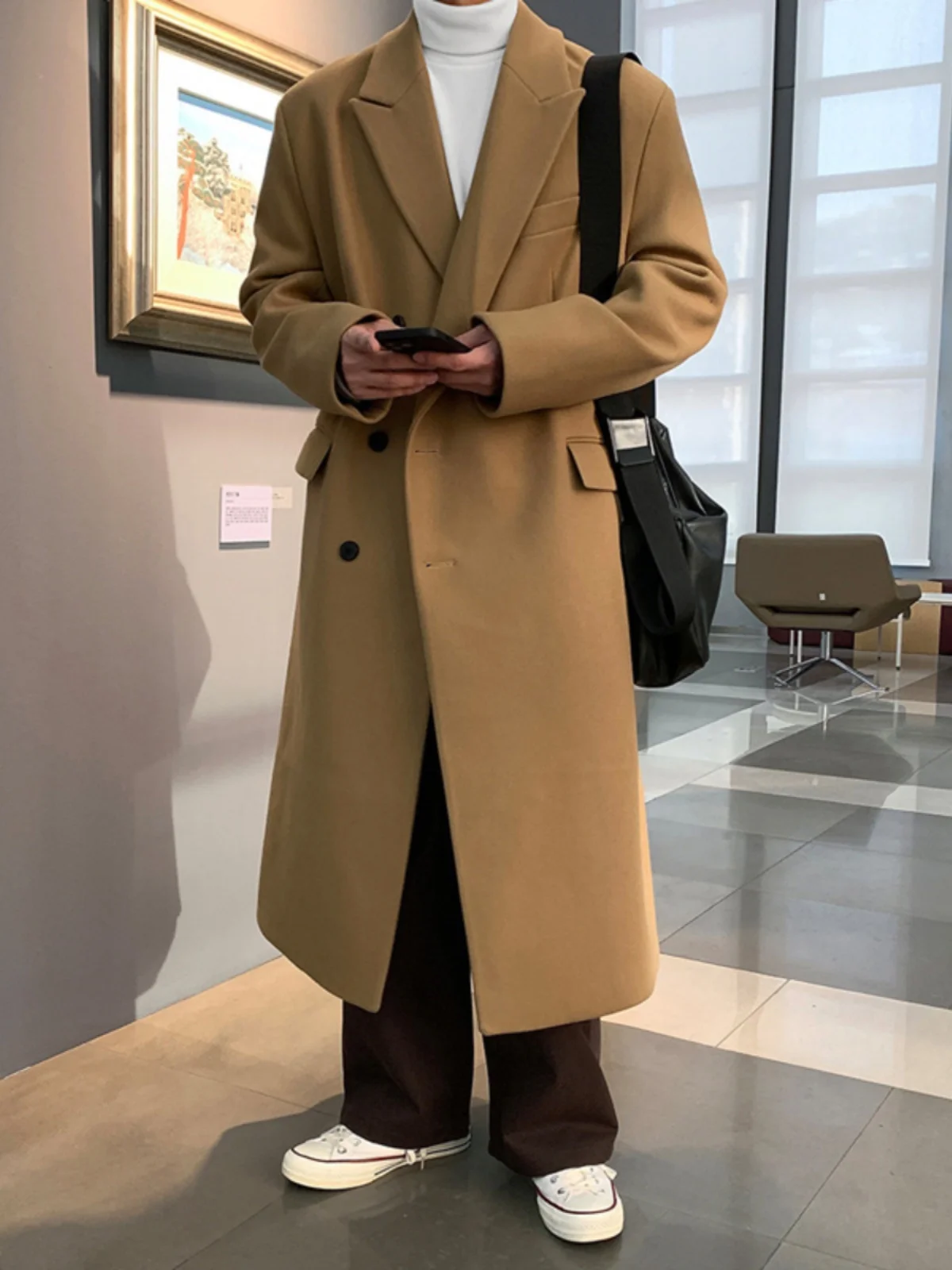 Winter New Men's Woolen Coat over Knee Length Loose oulder Korean Sle Youth Faion Single Button Pure Color Windbreaker
Winter New Men's Woolen Coat over Knee Length Loose oulder Korean Sle Youth Faion Single Button Pure Color Windbreaker