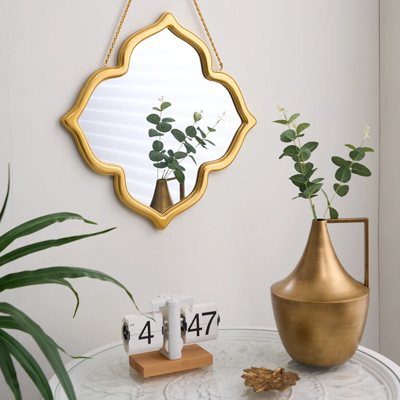 Ornament light luxury high-end living room high-end sense niche office good things creative jewelry copper vase desktop
Ornament light luxury high-end living room high-end sense niche office good things creative jewelry copper vase desktop