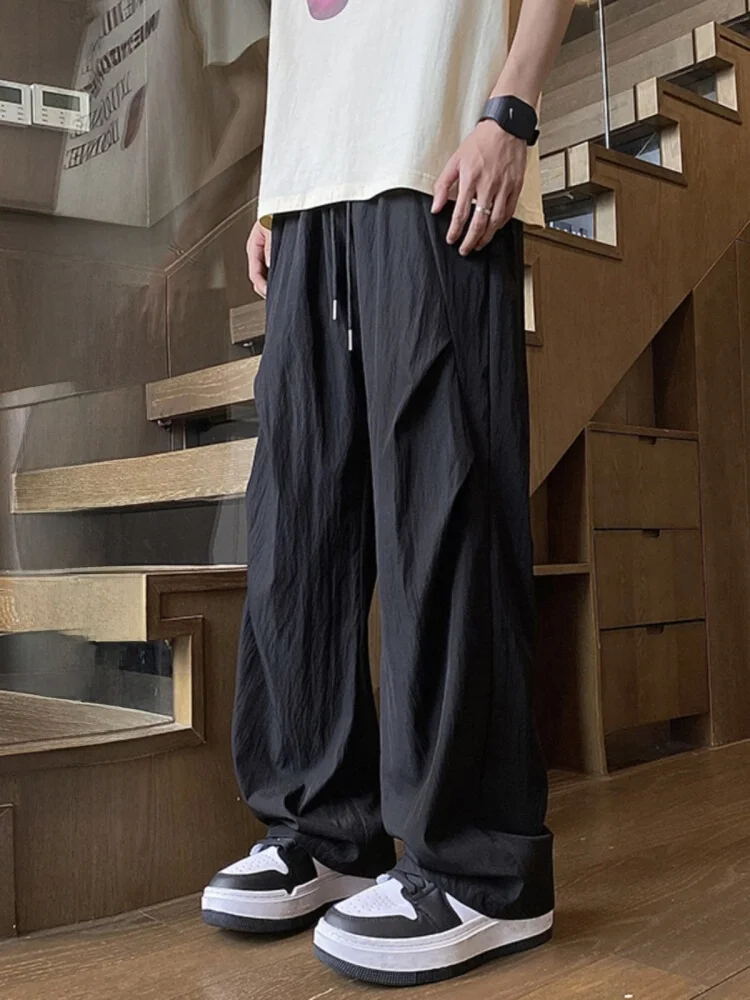 Ice Silk Casual Pants Men's American Hiphop Trendy Brand Summer Cool Feeling Paratrooper Workwear Trousers Couple Leisure Pants
Ice Silk Casual Pants Men's American Hiphop Trendy Brand Summer Cool Feeling Paratrooper Workwear Trousers Couple Leisure Pants