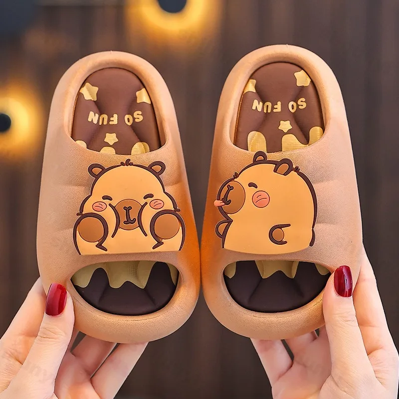 Capybara Slippers Children's Bathroom Sandals Cartoon Slippers Resilience Rotatable Summer Anti-slip Beach Shoes Kids Slippers
Capybara Slippers Children's Bathroom Sandals Cartoon Slippers Resilience Rotatable Summer Anti-slip Beach Shoes Kids Slippers