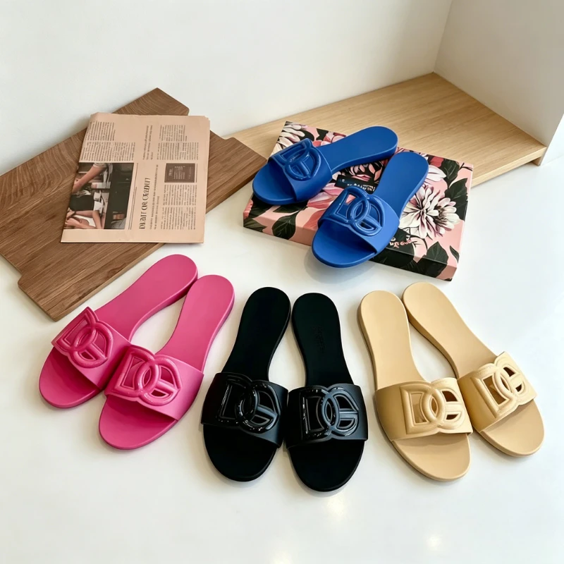Luxury Designer's 2026 Summer High-quality Colorful Premium Materialsunparalleled Comfort and Durability for The Slippers
Luxury Designer's 2026 Summer High-quality Colorful Premium Materialsunparalleled Comfort and Durability for The Slippers