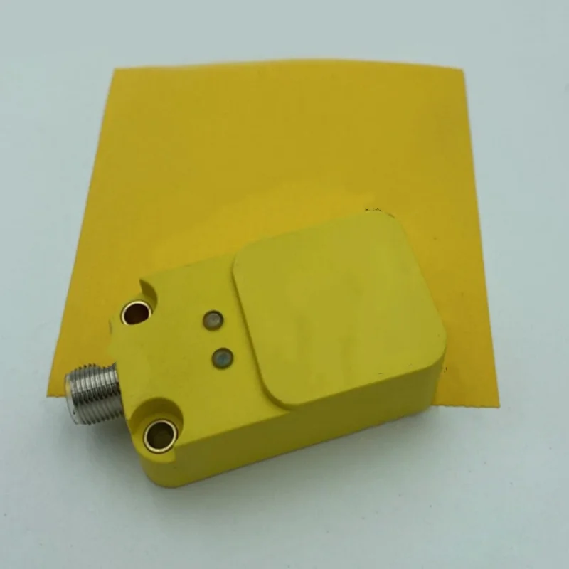 Brand New Original Sensor BI15-M30-AP6X BI15-M30T-AP6X BI15-EG08K-AP6X-V1131 BI15U-EM30WD-AP6X-H1141 BI15U-Q20-RP6X2-H1141
Brand New Original Sensor BI15-M30-AP6X BI15-M30T-AP6X BI15-EG08K-AP6X-V1131 BI15U-EM30WD-AP6X-H1141 BI15U-Q20-RP6X2-H1141