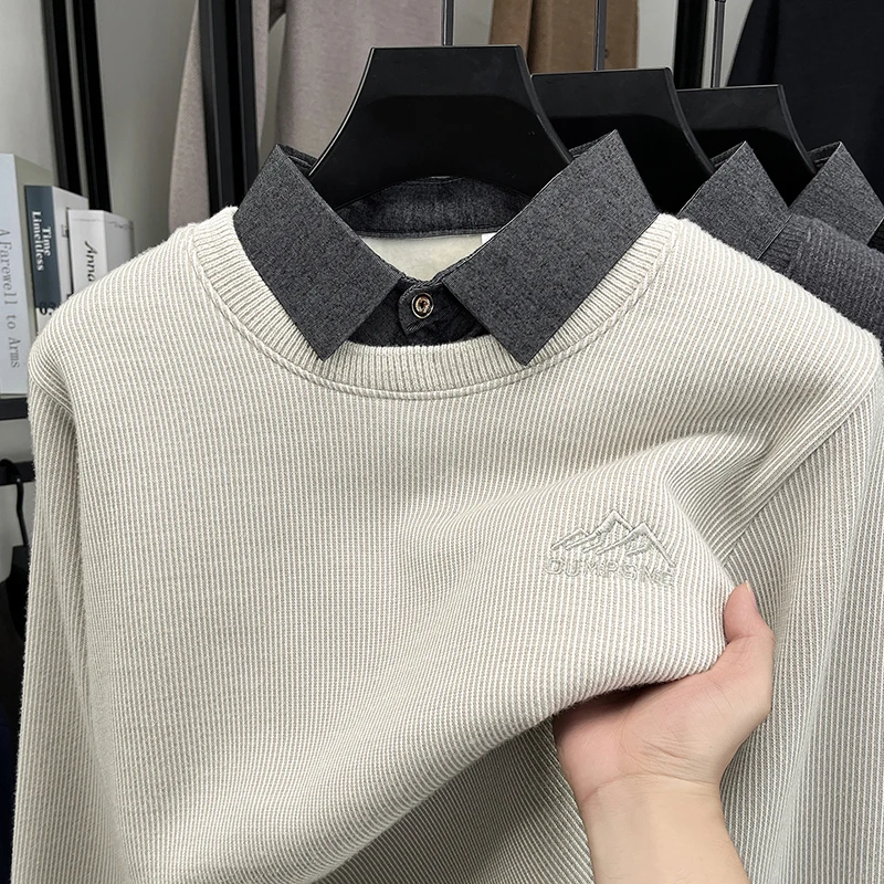 Luxury brand personalized shirt collar sweater men's fashion letter embroidery winter warm Korean casual lapel knitted pullover
Luxury brand personalized shirt collar sweater men's fashion letter embroidery winter warm Korean casual lapel knitted pullover