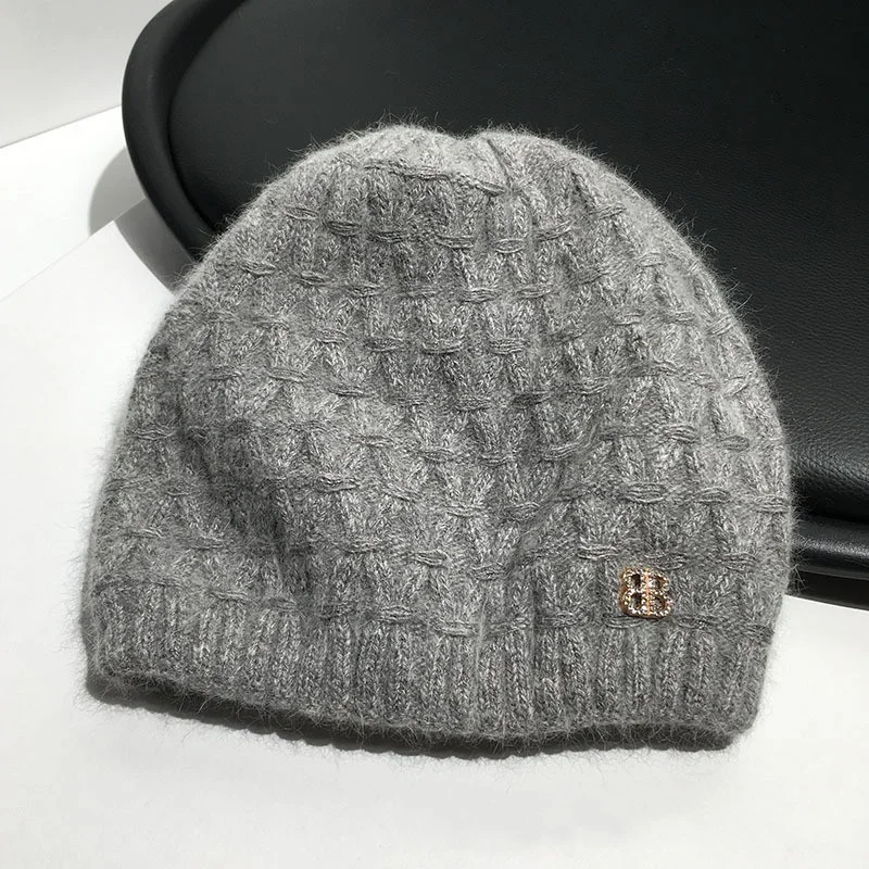 Hot sale 2025 Caps Spring Winter Designer Hip Hop Casual Beanie Hat Gorros Men Woman Knitted Hat Outdoor Warm Beanies Cap
Hot sale 2025 Caps Spring Winter Designer Hip Hop Casual Beanie Hat Gorros Men Woman Knitted Hat Outdoor Warm Beanies Cap