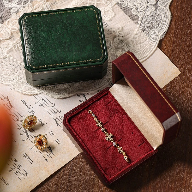 2026 Courtly Jewelry Box - Gemstone Vintage Case for Ring Necklace Earrings, European Ornate Velvet Organizer, Luxury Gift
2026 Courtly Jewelry Box - Gemstone Vintage Case for Ring Necklace Earrings, European Ornate Velvet Organizer, Luxury Gift