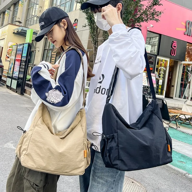 2026New Lightweight Large Capacity Crossbody Bag for Men Women Unisex Casual Messenger Shoulder Bag
2026New Lightweight Large Capacity Crossbody Bag for Men Women Unisex Casual Messenger Shoulder Bag
