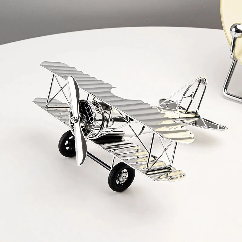 Creative Vintage Fighter Electroplated Biplane Silver Aircraft Model Toys 3D Metal Airplane Toy For Boys Hobby Home Decoration
Creative Vintage Fighter Electroplated Biplane Silver Aircraft Model Toys 3D Metal Airplane Toy For Boys Hobby Home Decoration
