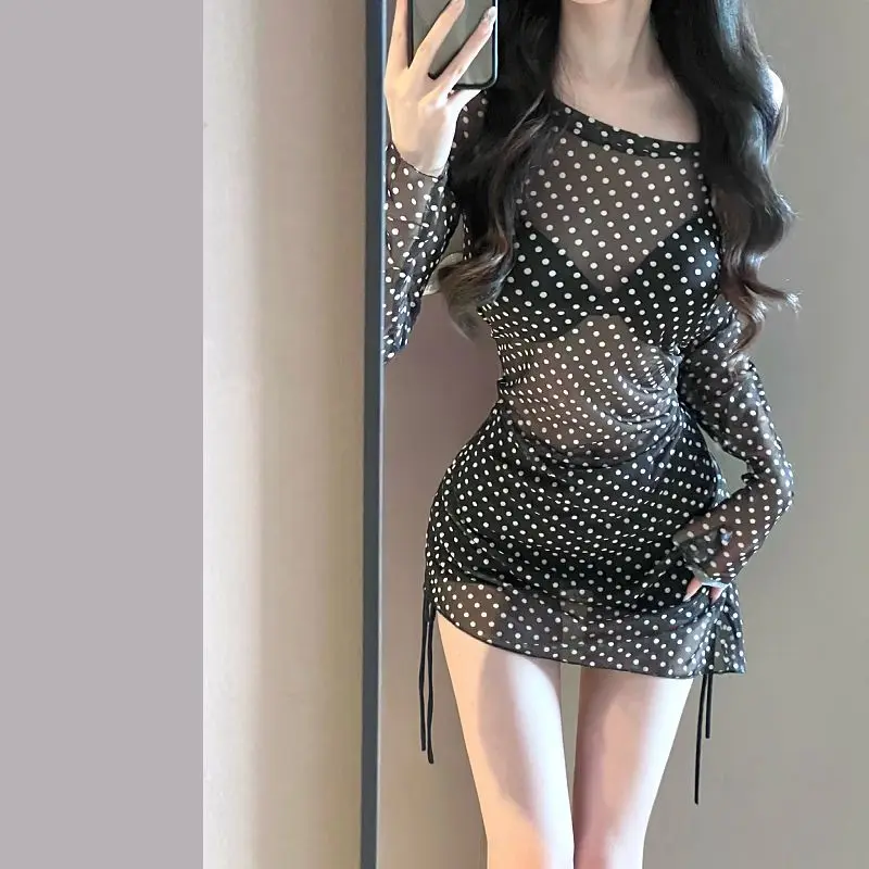 2026 New Women's Black Bikini Set Sexy Long Sleeve Cover Up Two Piece Swimsuit Elegant Beachwear
2026 New Women's Black Bikini Set Sexy Long Sleeve Cover Up Two Piece Swimsuit Elegant Beachwear