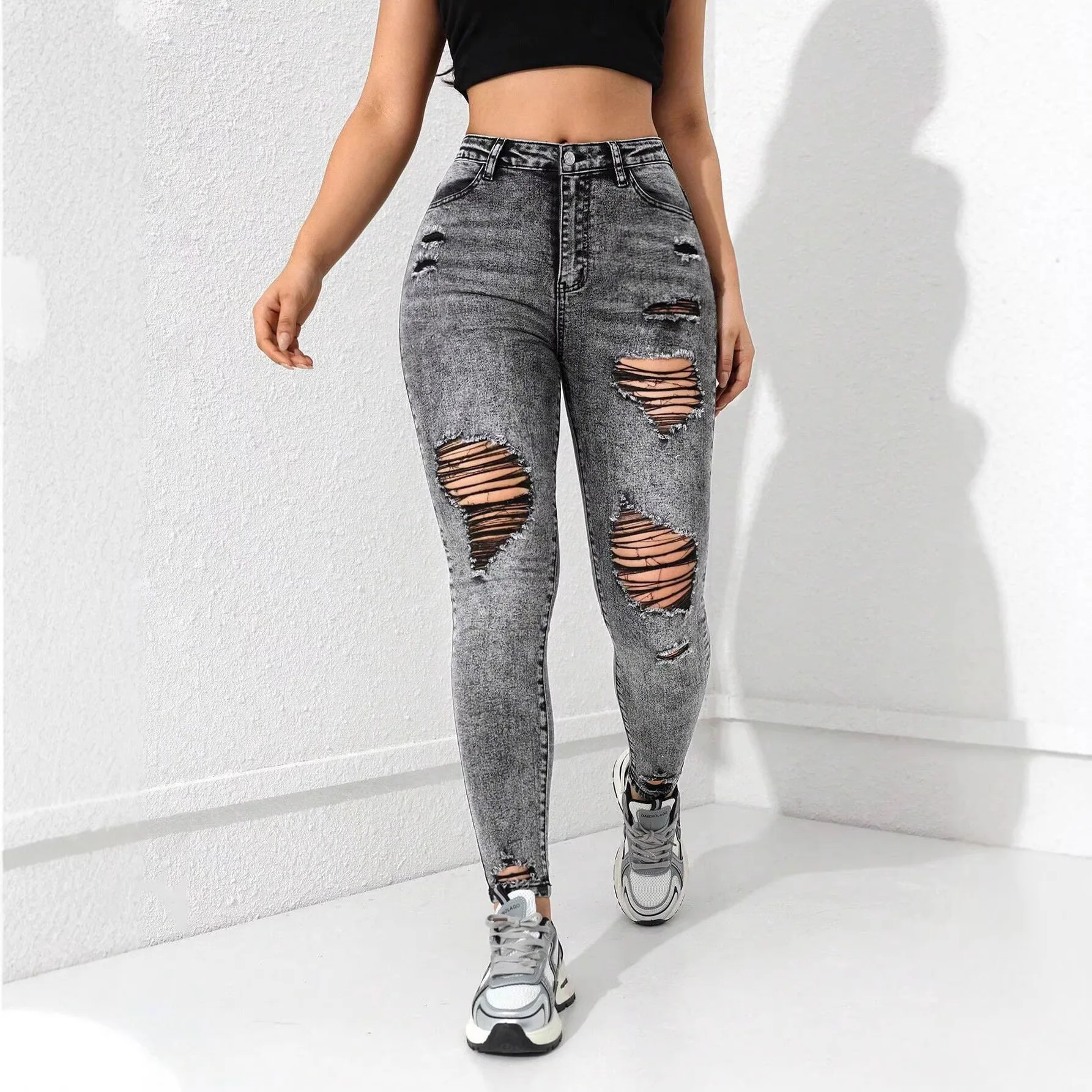 2026 New European American Fashion Slim Fit Jeans for Women Y2k High Street Ripped Ripped Hole Denim Pants Streetwear Women
2026 New European American Fashion Slim Fit Jeans for Women Y2k High Street Ripped Ripped Hole Denim Pants Streetwear Women