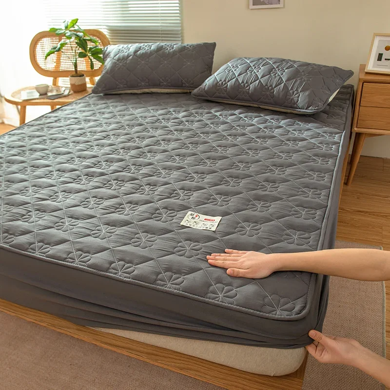5 Size Available! Floral Embossing Quilted Warm Bedspread Antislip Coverlet Gray Polyester Thick Fitted Sheet for Cold M028-10
5 Size Available! Floral Embossing Quilted Warm Bedspread Antislip Coverlet Gray Polyester Thick Fitted Sheet for Cold M028-10