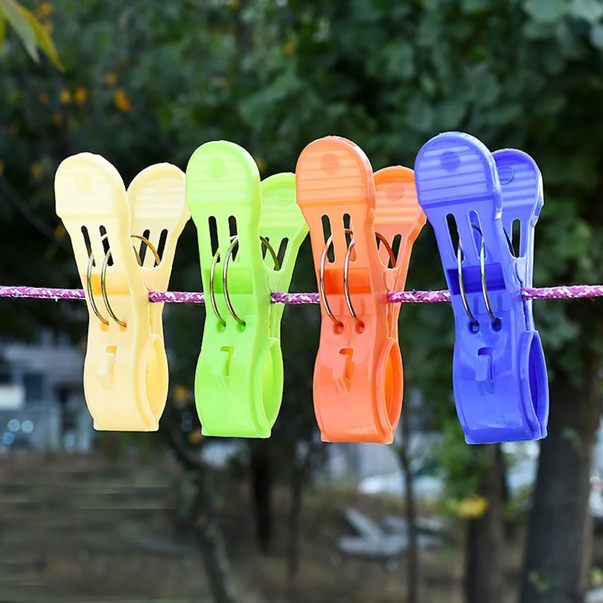 16pcs Windproof Clamps Heavy Duty Tent Snaps Camping For Outdoor Tarp Awning Shelter Fastening Anchors 
16pcs Windproof Clamps Heavy Duty Tent Snaps Camping For Outdoor Tarp Awning Shelter Fastening Anchors