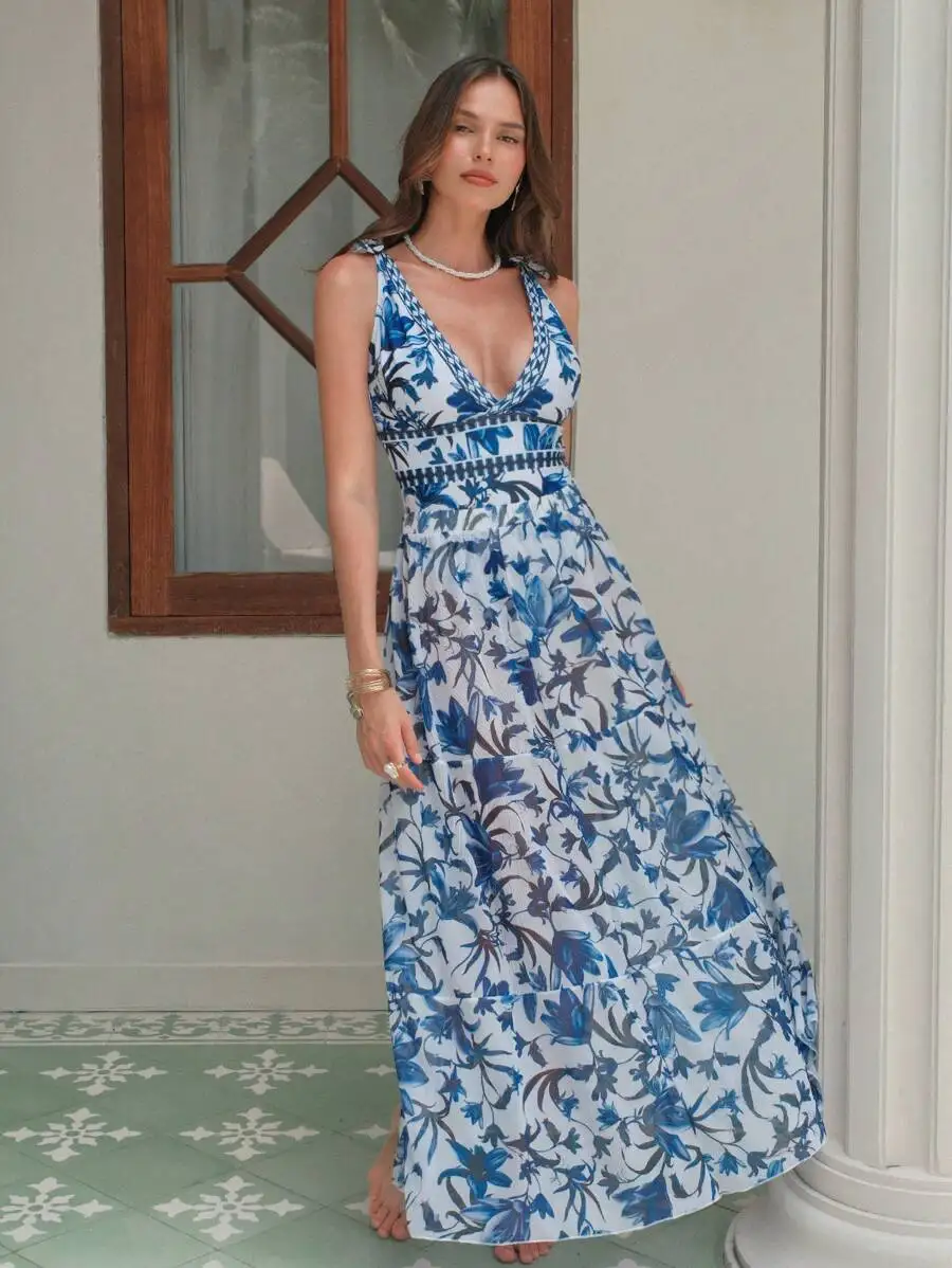 V-Neck Blue Floral Print Halter Backless One-Piece Swimsuit With Sheer Skirt For Women
V-Neck Blue Floral Print Halter Backless One-Piece Swimsuit With Sheer Skirt For Women
