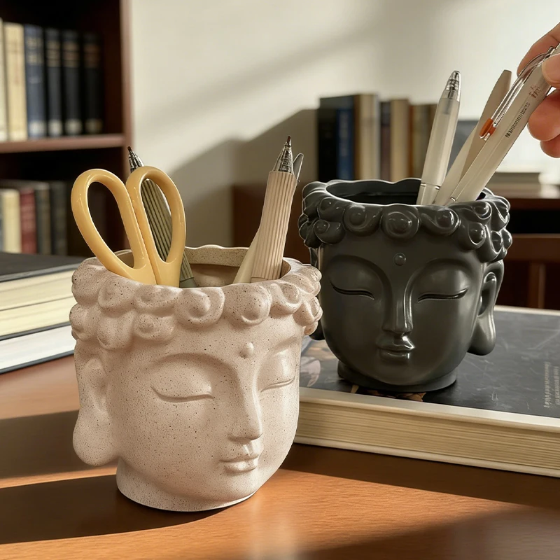 Creative Buddha Statue Pen Holder Home Storage Ornament Office Desktop Decoration Sculpture Commemorative Gift
Creative Buddha Statue Pen Holder Home Storage Ornament Office Desktop Decoration Sculpture Commemorative Gift