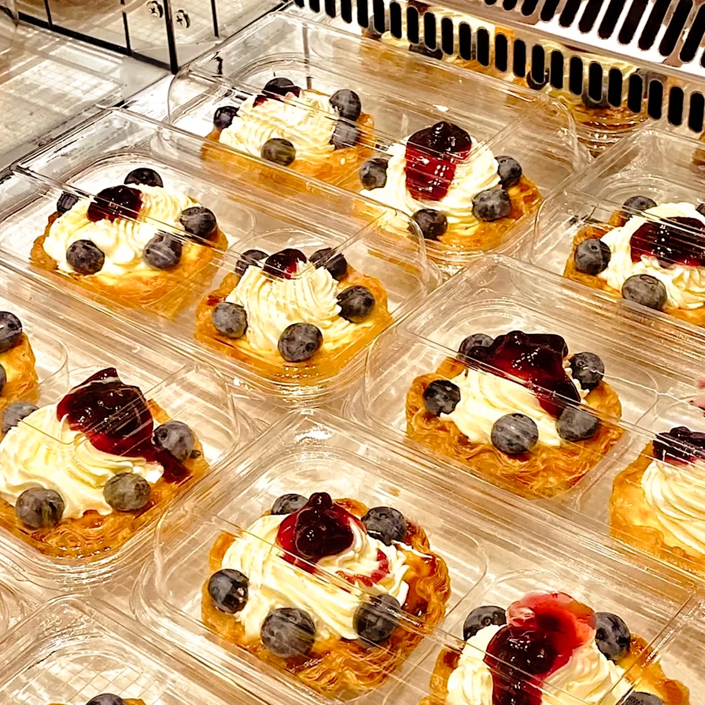 Ruilic Baking Suower d Croissant Cake Box Dert Transparent Plastic Vacuum Formed Box Pastry Paaging Kitchen Tools
Ruilic Baking Suower d Croissant Cake Box Dert Transparent Plastic Vacuum Formed Box Pastry Paaging Kitchen Tools