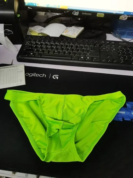 Elastic Mens Sexy Swimwear Swimming Shorts Low Waist Swim Briefs Bikini Swimsuit Thong Tangas Male Bathing Suit
Elastic Mens Sexy Swimwear Swimming Shorts Low Waist Swim Briefs Bikini Swimsuit Thong Tangas Male Bathing Suit