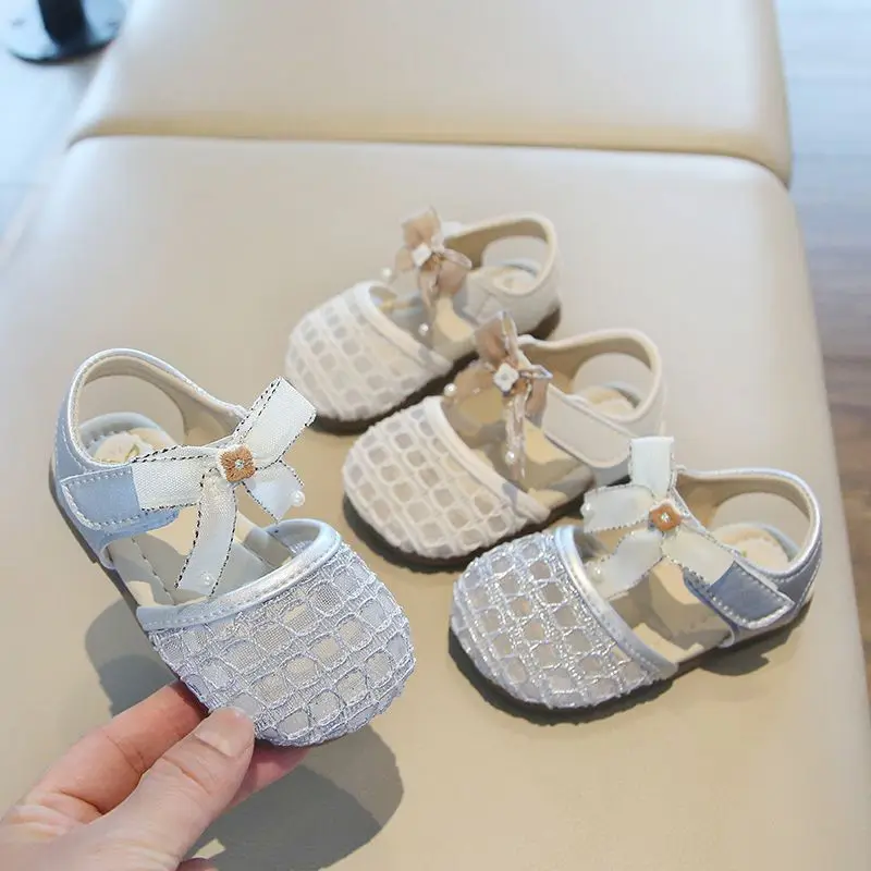 Girls Sandals Mesh Breathable Baby Girls Princess Shoes with Simple Bows 2026 Summer New Toddler Walking Shoes Non-slip
Girls Sandals Mesh Breathable Baby Girls Princess Shoes with Simple Bows 2026 Summer New Toddler Walking Shoes Non-slip