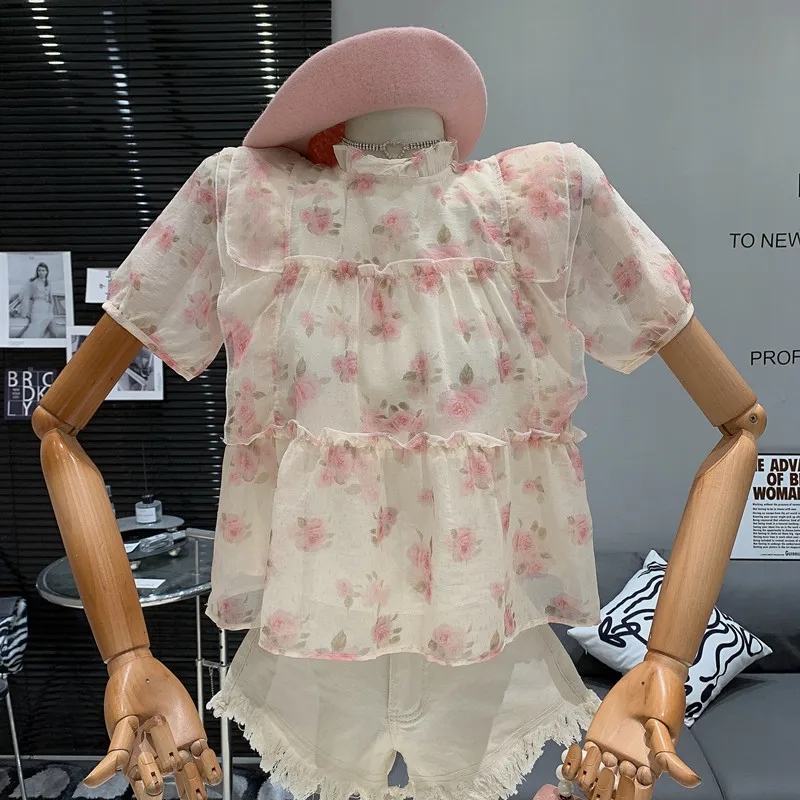 Милые блузки в стиле девушки с цветочным принтом, высококлассные и универсальные короткие рубашки в иностранном стиле для женщин, рубашки, одежда для женщин
Милые блузки в стиле девушки с цветочным принтом, высококлассные и универсальные короткие рубашки в иностранном стиле для женщин, рубашки, одежда для женщин