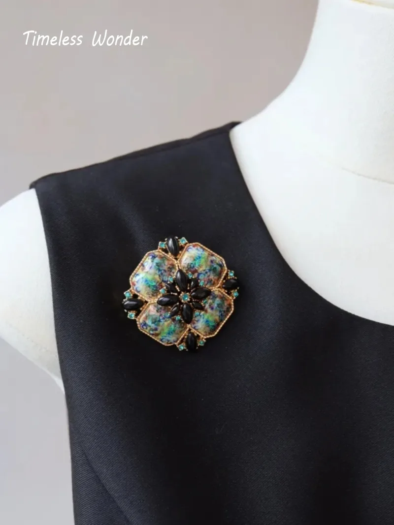 Timeless Wonder Fancy Zircon Geo Floral Brooch Pins for Women Designer Jewelry Runway Top Punk Luxury Cute Rare Gift Trendy 7321
Timeless Wonder Fancy Zircon Geo Floral Brooch Pins for Women Designer Jewelry Runway Top Punk Luxury Cute Rare Gift Trendy 7321