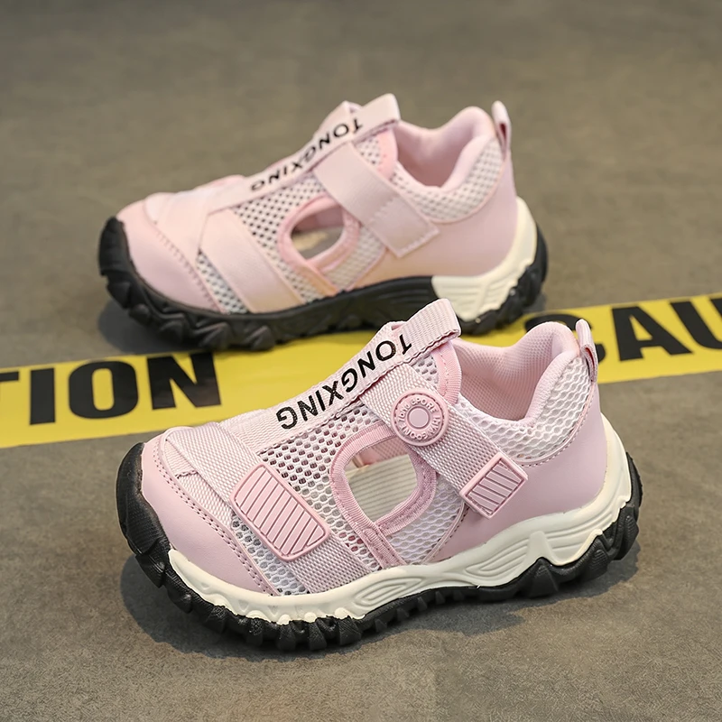 Children Athletic Sports Shoes Lightweight Wear Resistant Rubber Sole Comfort Inner for PE Class Training and Outdoor Games
Children Athletic Sports Shoes Lightweight Wear Resistant Rubber Sole Comfort Inner for PE Class Training and Outdoor Games