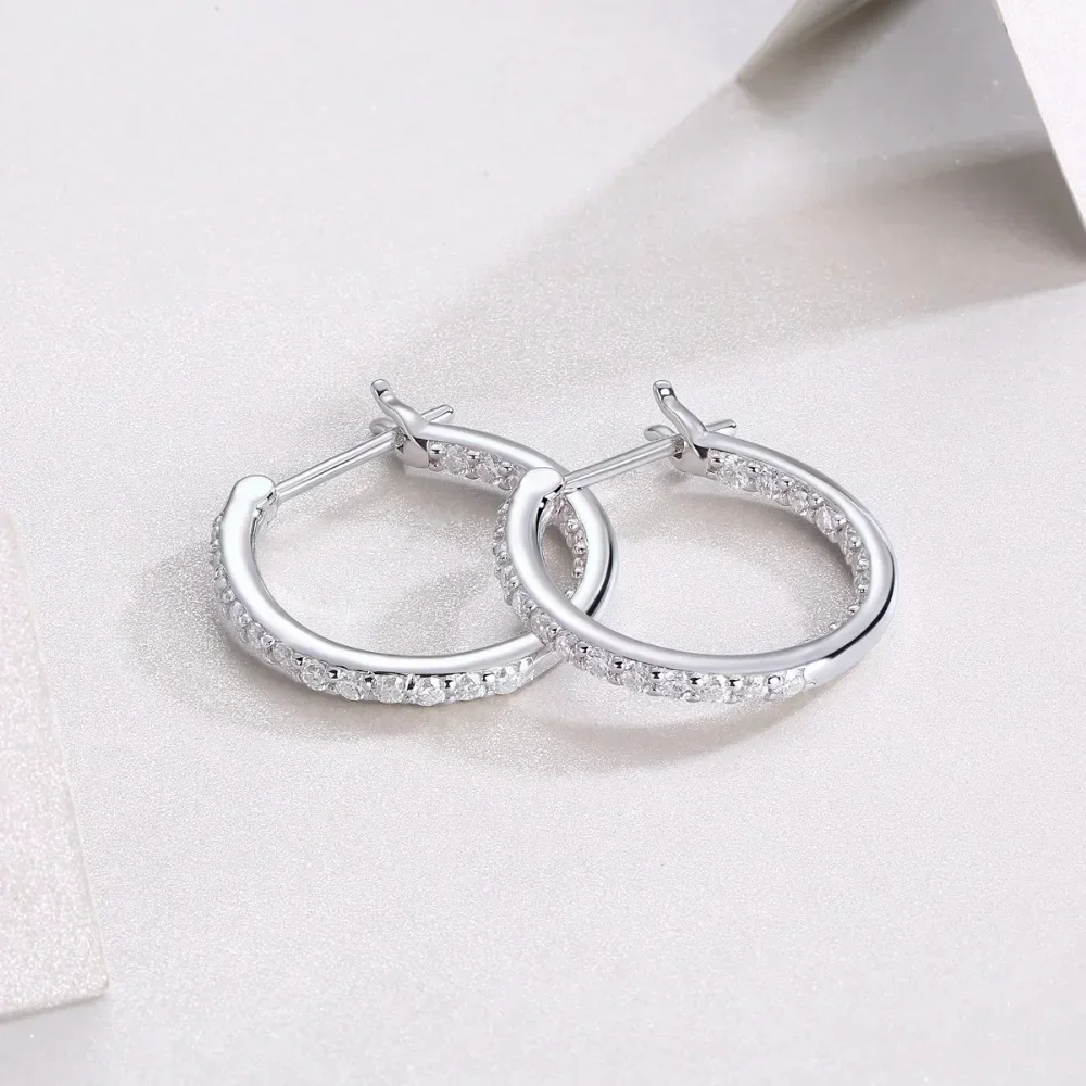 M-JAJA Moissanite 19mm Hoop Earrings 18K Gold Plated S925 Sterling Silver Diamond Earrings for Women Wedding Party Fine Jewelry
M-JAJA Moissanite 19mm Hoop Earrings 18K Gold Plated S925 Sterling Silver Diamond Earrings for Women Wedding Party Fine Jewelry
