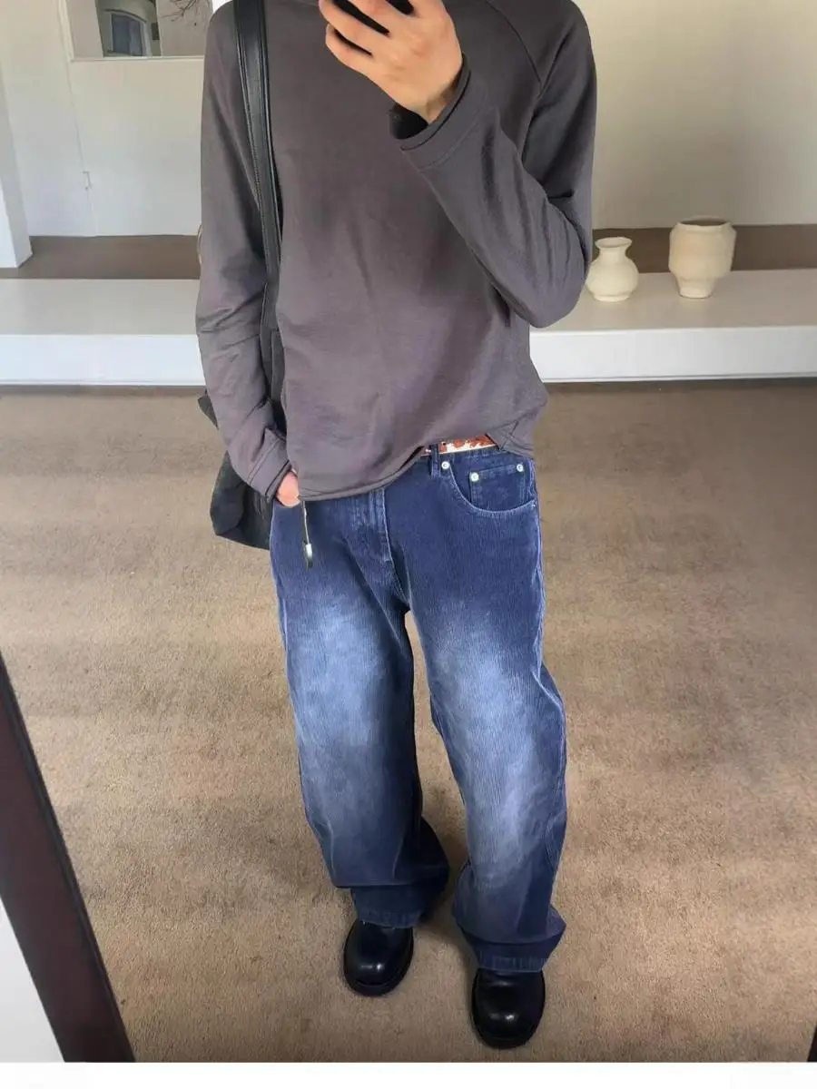 Ретро американские повседневные брюки с синей талией и широкими штанинами, осенние брюки с высокой талией, прямой крой, хлопковые бархатные свободные мужские брюки
Ретро американские повседневные брюки с синей талией и широкими штанинами, осенние брюки с высокой талией, прямой крой, хлопковые бархатные свободные мужские брюки