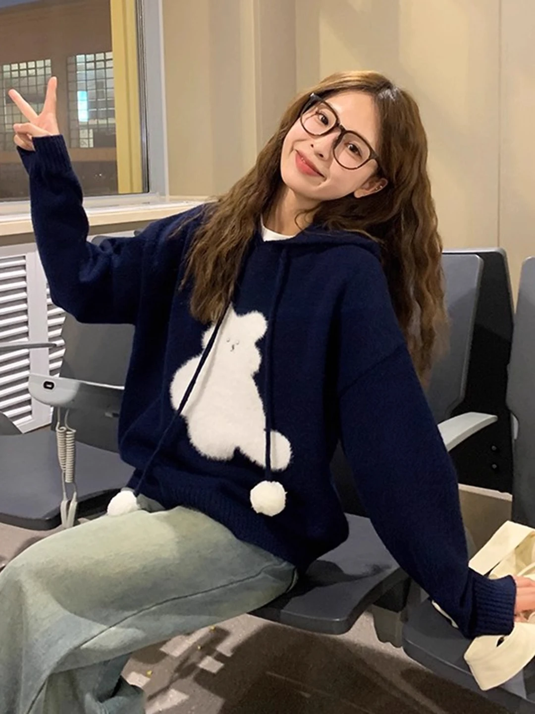 plus Size 300 Pounds Sweet Cartoon Hooded Sweater Jacket Women's Autumn Winter Loose Slimming Knitted Top Casual Commute Style
plus Size 300 Pounds Sweet Cartoon Hooded Sweater Jacket Women's Autumn Winter Loose Slimming Knitted Top Casual Commute Style