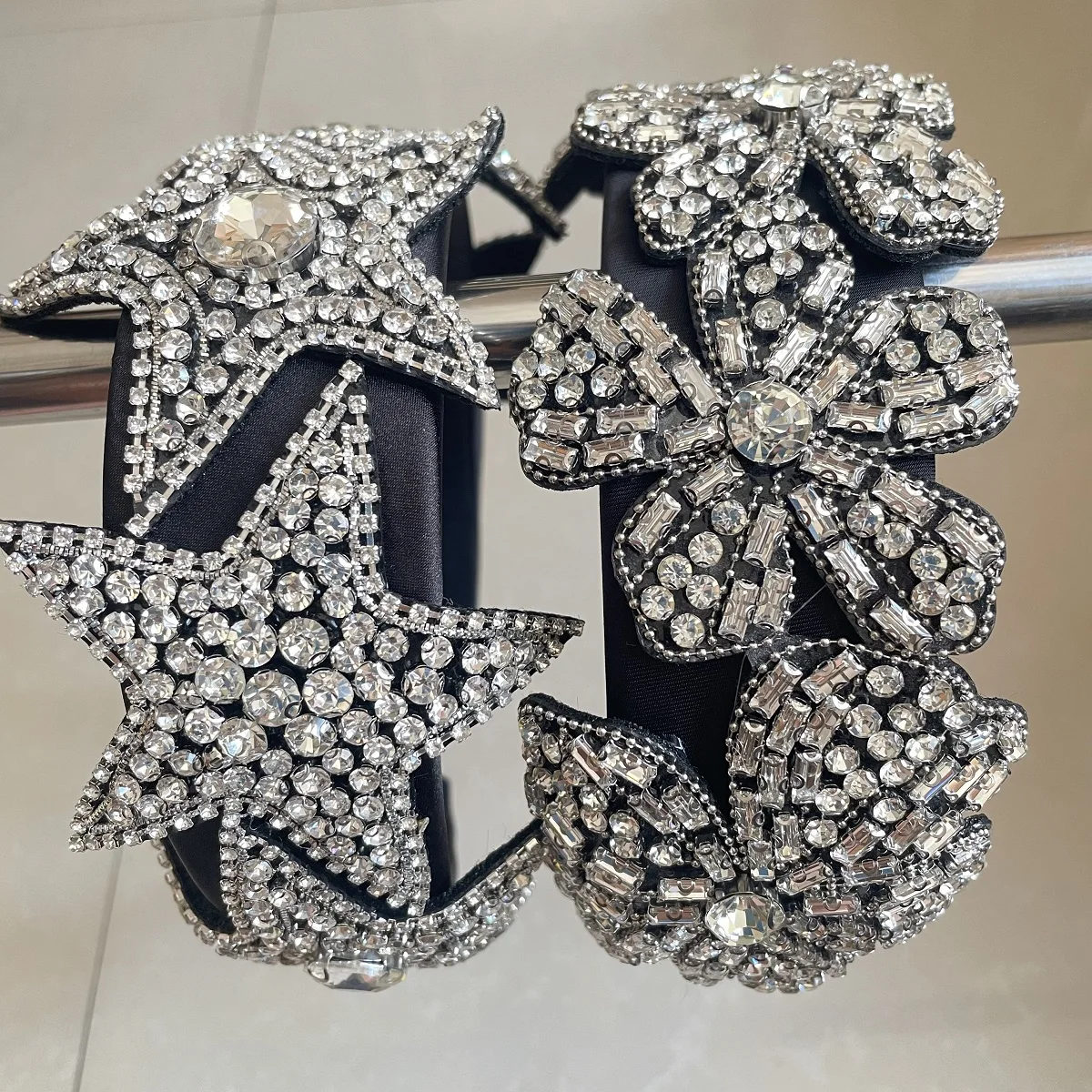 Baroque Crystal Tiaras Crowns For Women Rhinestone Star Flower Prom Headband Bridal Wedding Hair Accessories Crown Hairband
Baroque Crystal Tiaras Crowns For Women Rhinestone Star Flower Prom Headband Bridal Wedding Hair Accessories Crown Hairband