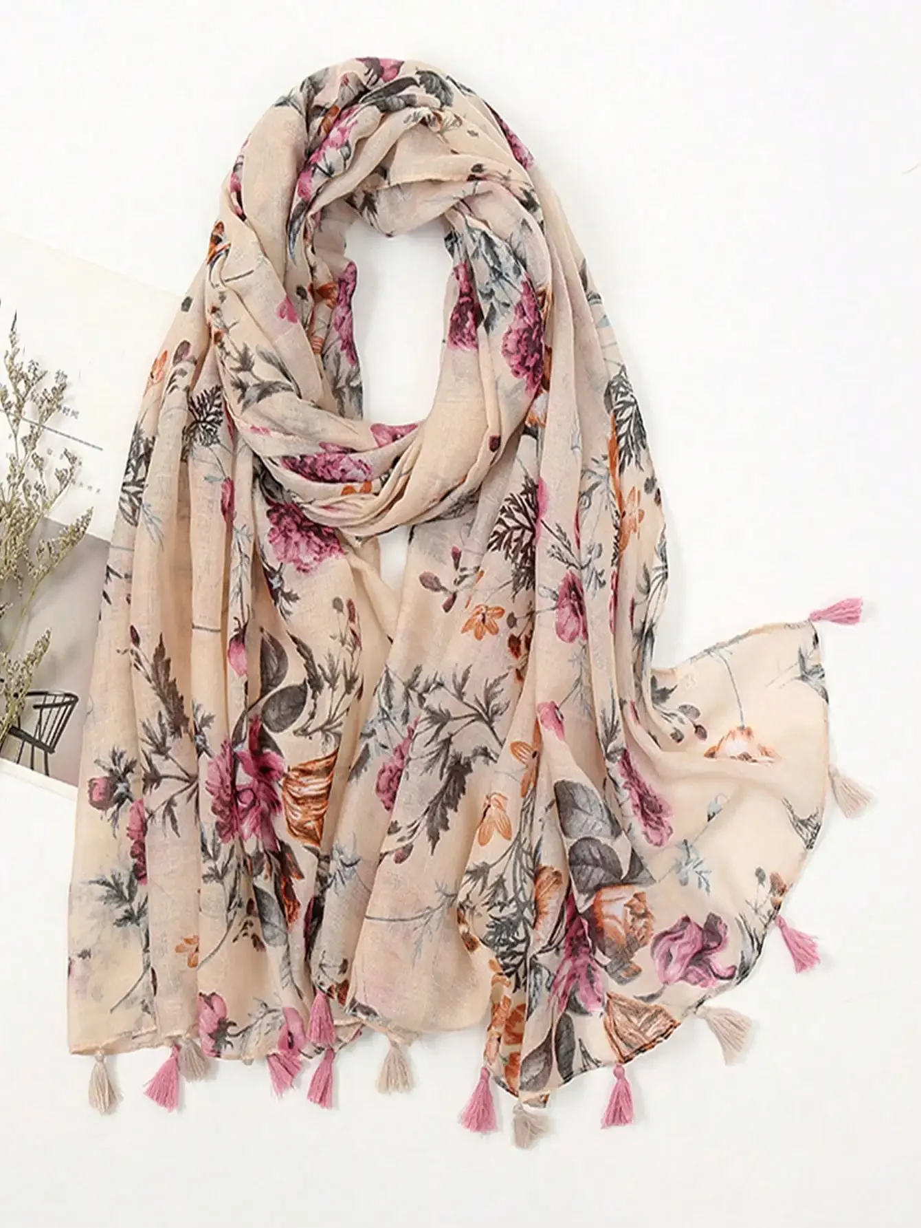 2026 1pc Simple Printed Scarf For Women Beach Accessories, New Design, Spring And Summer, Sun Protection, Beach, Fashionable, Head Scarf, Shawl, Neck Warmer, Long Scarf Winter Fall
2026 1pc Simple Printed Scarf For Women Beach Accessories, New Design, Spring And Summer, Sun Protection, Beach, Fashionable, Head Scarf, Shawl, Neck Warmer, Long Scarf Winter Fall