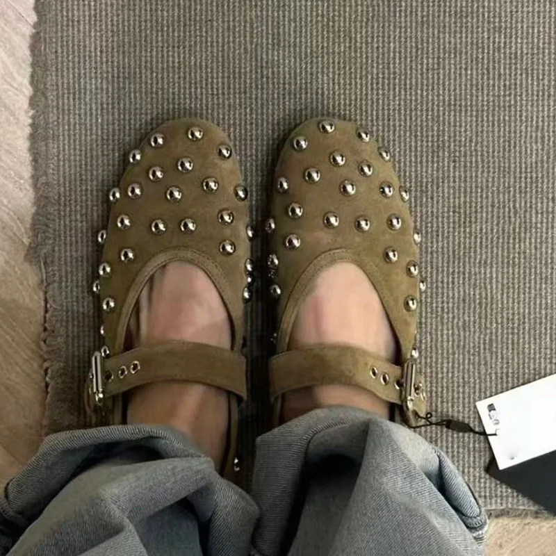 Retro Fashion Casual Round Toe Shallow Mouth Single Shoes Leather/Flock Rivet Buckle Strap Ballet Flats Daily Party Shoes Women
Retro Fashion Casual Round Toe Shallow Mouth Single Shoes Leather/Flock Rivet Buckle Strap Ballet Flats Daily Party Shoes Women