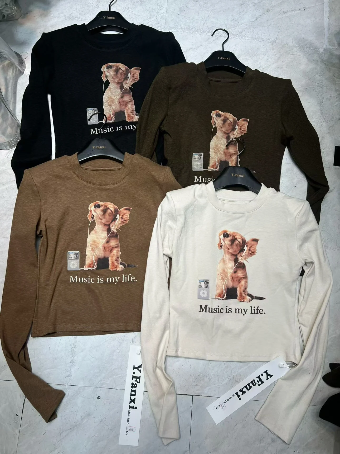 Korean Sle Winter New Faionable American Dog Print Brued round Ne Slim ort T irt Women Soft Comfortable Cotton Lo...
Korean Sle Winter New Faionable American Dog Print Brued round Ne Slim ort T irt Women Soft Comfortable Cotton Lo...