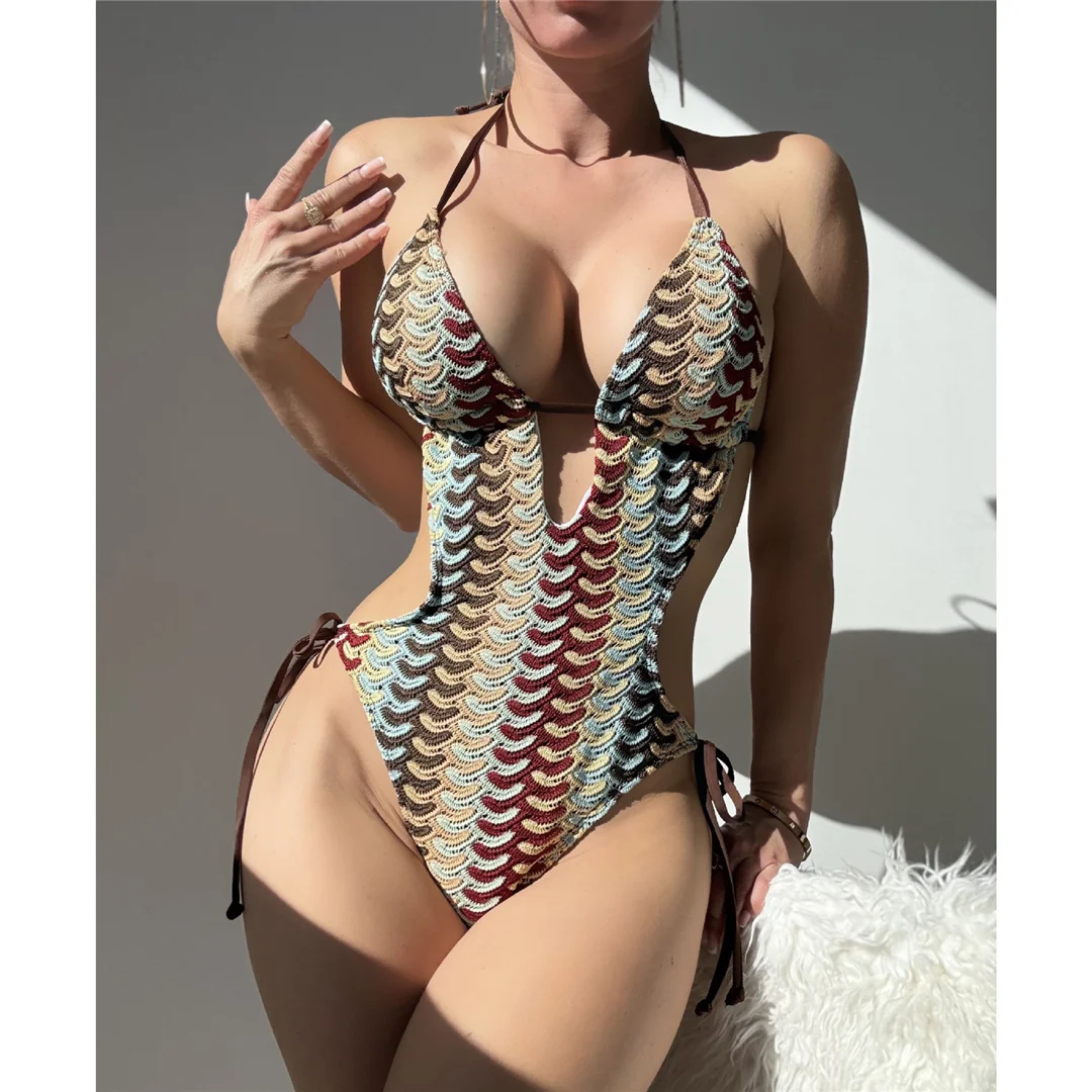 Sexy Women Printed Deep V Neck Halter Bathing Suit One Piece Swimsuit Summer Backless Swimwear Female Monokini Beachwear
Sexy Women Printed Deep V Neck Halter Bathing Suit One Piece Swimsuit Summer Backless Swimwear Female Monokini Beachwear