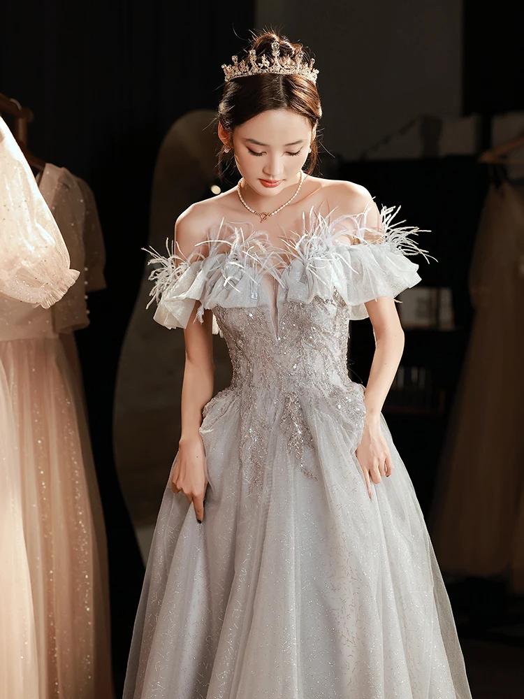 Вечернее платье Ele Feathers на одно плечо, женское, новинка 2025 года, класса люкс, больших размеров, для свадебных торжеств и вечеринок
Вечернее платье Ele Feathers на одно плечо, женское, новинка 2025 года, класса люкс, больших размеров, для свадебных торжеств и вечеринок