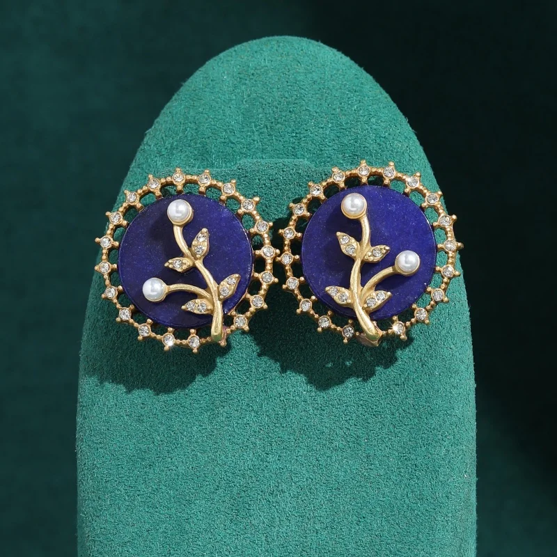 Vintage Blue Resin Leaf Round Earrings Antique Gold Color Rhinestone Natural Stone Trendy Jewelry For Women New Trends 2026 Gift
Vintage Blue Resin Leaf Round Earrings Antique Gold Color Rhinestone Natural Stone Trendy Jewelry For Women New Trends 2026 Gift