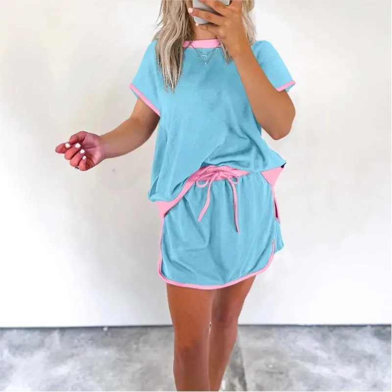 Fashion Color-blocked Short Sleeve T-shirt And Short Skirt 2-piece Set, Summer New Sports Outfit, Casual Skirt And Pants Set.
Fashion Color-blocked Short Sleeve T-shirt And Short Skirt 2-piece Set, Summer New Sports Outfit, Casual Skirt And Pants Set.