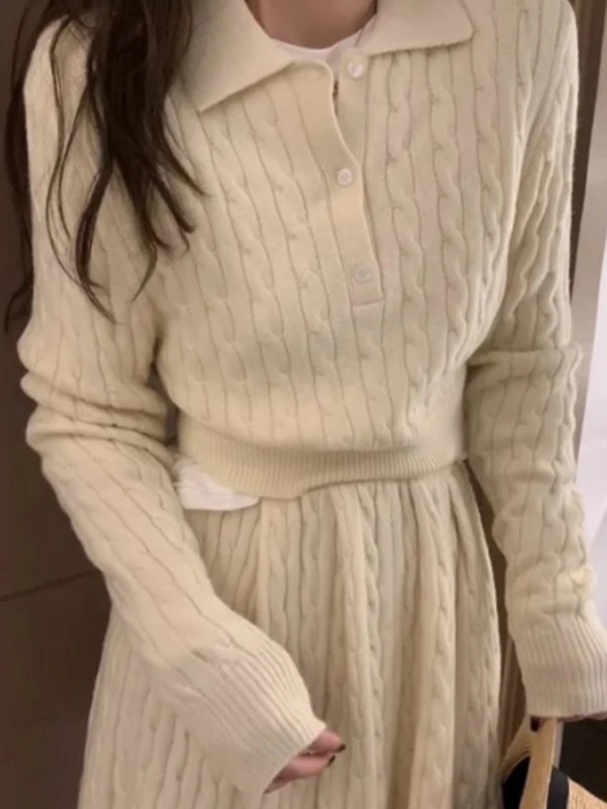 Laid-ba Sle Knitted Sweater Women's Autumn Retro Twist High Waist Pleated Skirt Small Size Two-piece Set Korean Loose Fit
Laid-ba Sle Knitted Sweater Women's Autumn Retro Twist High Waist Pleated Skirt Small Size Two-piece Set Korean Loose Fit