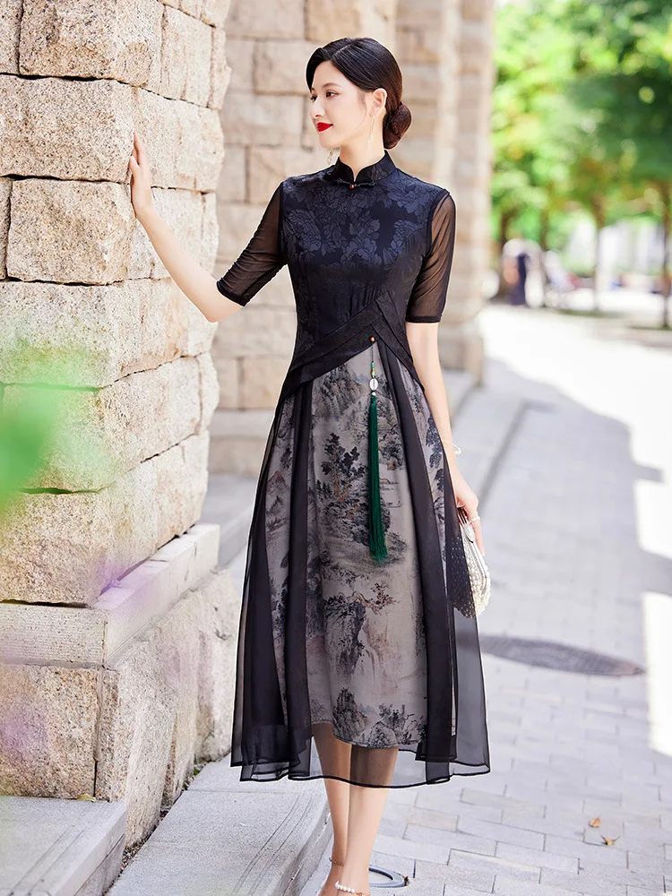 Chinese Purple Mother of The Bride Dresses 2023 Lace Cheongsams for Long Party Dress Woman Formal Qipao Kimono European Clothing
Chinese Purple Mother of The Bride Dresses 2023 Lace Cheongsams for Long Party Dress Woman Formal Qipao Kimono European Clothing