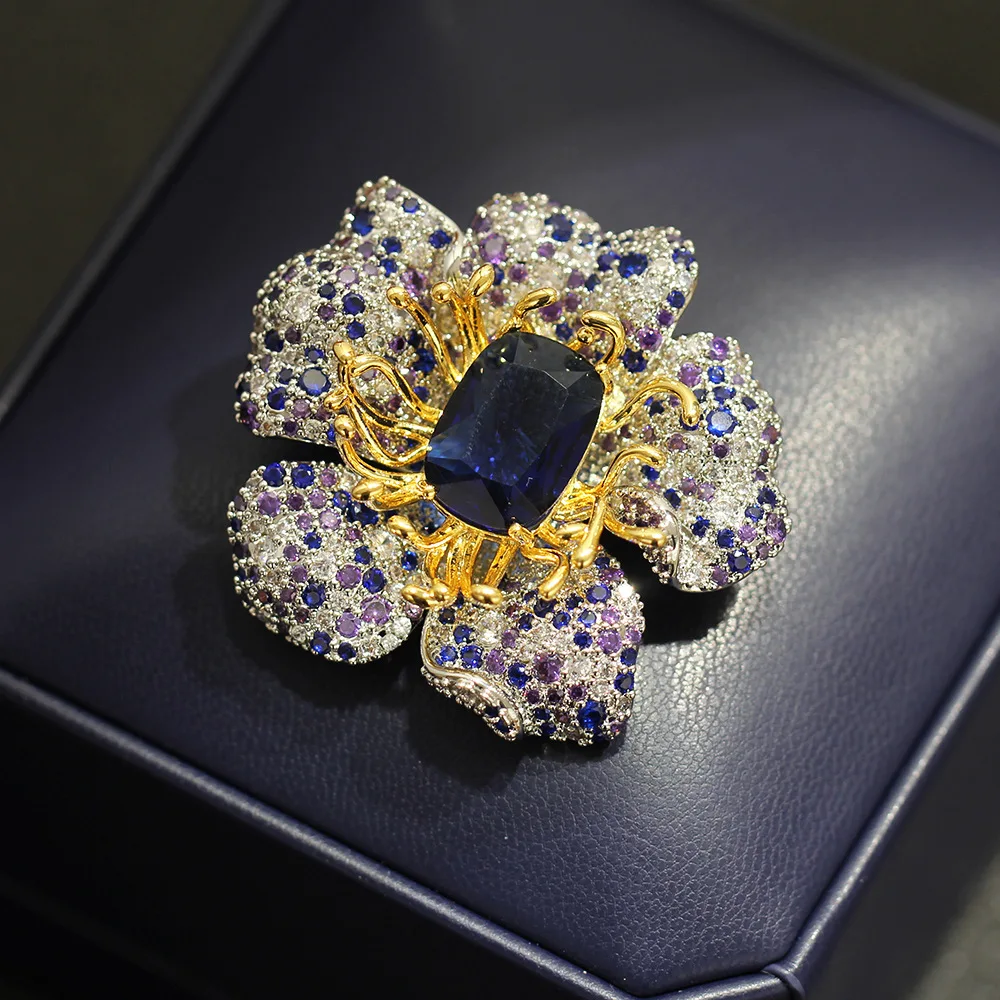 Elegant Luxury Micro-inlaid Zircon Blue and Purple Flower Brooches for Women Exquisite Design Elegant Suit Jacket Pin Accessory
Elegant Luxury Micro-inlaid Zircon Blue and Purple Flower Brooches for Women Exquisite Design Elegant Suit Jacket Pin Accessory